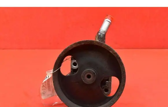 Nissan Primera Power steering pump