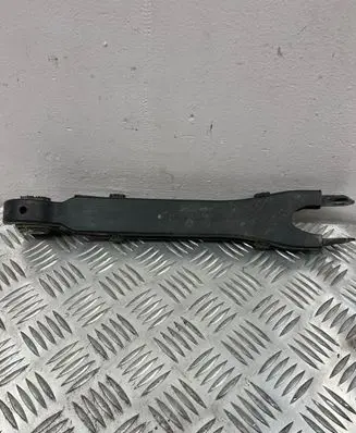 Mercedes-Benz C W204 Rear control arm A2043521288