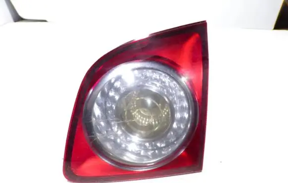 Volkswagen Golf Plus Tailgate rear/tail lights 5M0945094J