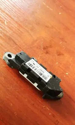 Mercedes-Benz C W203 Airbag deployment crash/impact sensor 0018209126