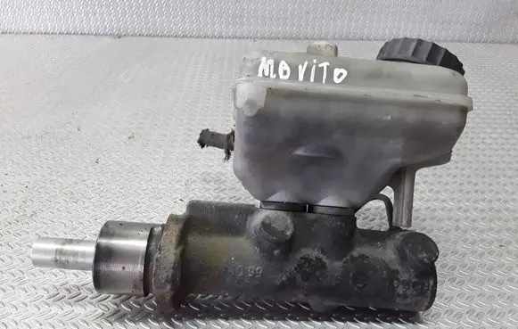 Mercedes-Benz Vito Viano W638 Master brake cylinder