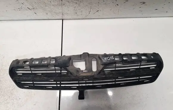 Toyota Corolla E120 E130 Front bumper lower grill 5311113310