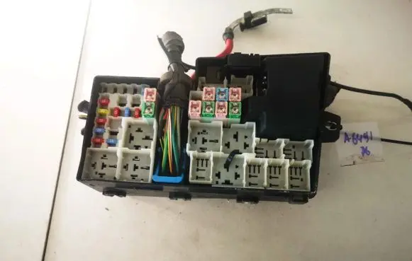 Volvo V50 Fuse box set 3m5t14a142ab 3m5t-14a142-ab