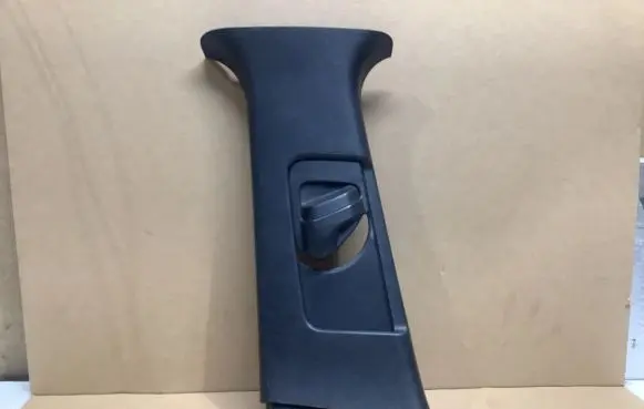 (B) pillar trim (top)
