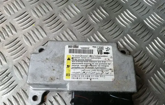 Chevrolet Captiva Airbag control unit/module 96810868
