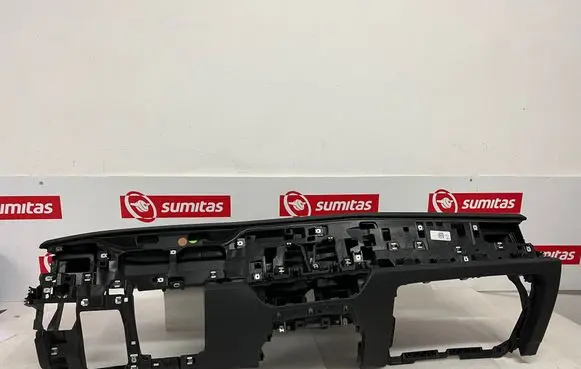 Volkswagen PASSAT B9 Dashboard 3J1857091 T0562008