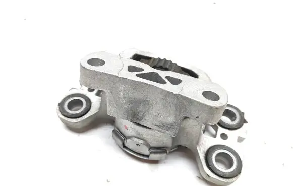 Jaguar E-Pace Engine mount bracket EJ327M121AD 120916