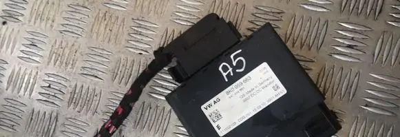 Audi A5 8T 8F Voltage converter inverter 8k0959663