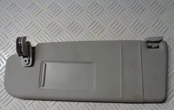 Skoda Octavia Mk2 (1Z) Sun visor 1Z0857551C