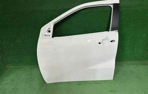 Toyota Aygo X Front door AYGOXDRZWILEWYPJAC