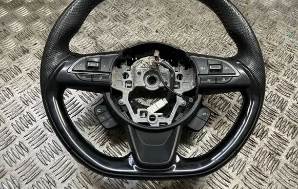Suzuki Swift III Steering wheel