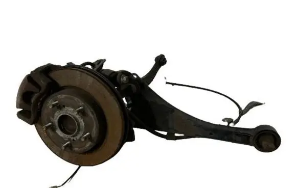 Rear wheel hub spindle/knuckle