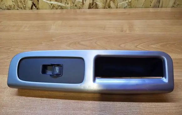 Volvo S40 Electric window control switch
