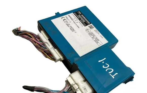 Toyota Urban Cruiser (XP110) Door central lock control unit/module 8930052130 2326000322