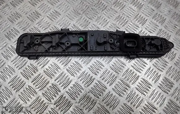 Opel Combo D Tail light bulb cover holder 20370751