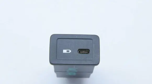 Mercedes-Benz Sprinter W907 W910 USB socket connector A2478200401