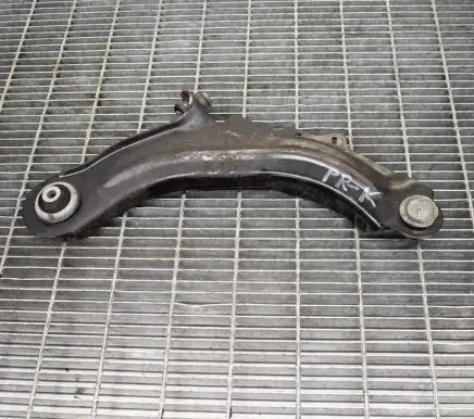 Renault Captur Front lower control arm/wishbone