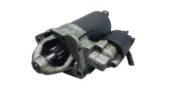 Volkswagen PASSAT B5 Starter motor 0001107068KASACJ 058911023B 0001107068