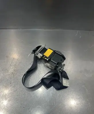 Mitsubishi Outlander Front seatbelt 6091406 8929