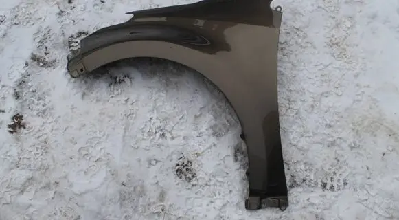 Toyota Yaris XP210 Fender 
