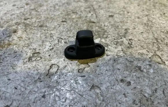 BMW 5 E28 Sun visor clip/hook/bracket 