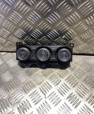 Subaru Forester SJ Climate control unit 72311SG040