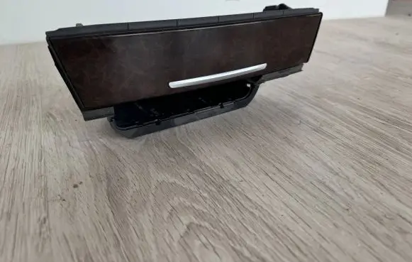 Car ashtray