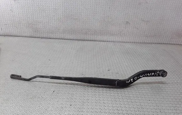 Opel Signum Front wiper blade arm 09185815