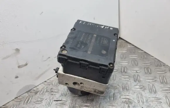Seat Alhambra (Mk1) ABS Pump 1J0907379P 7M3614111H