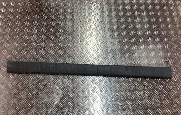 Toyota Land Cruiser (J120) Trunk/boot sill cover protection 58574-60080