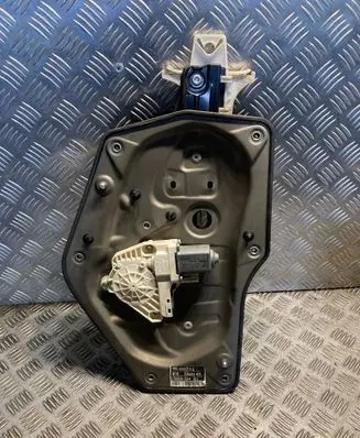 Skoda Superb B6 (3T) Rear window lifting mechanism without motor 3T5839402A