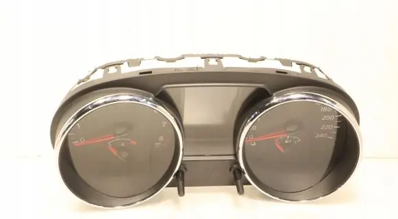 Nissan Qashqai Clock 