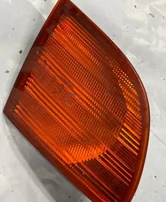Mercedes-Benz Vito Viano W638 Front indicator light