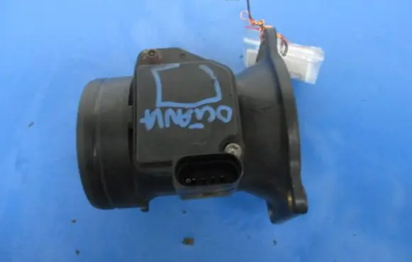 Skoda Octavia Mk2 (1Z) Mass air flow meter