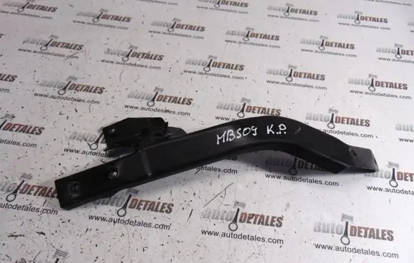 Mercedes-Benz S W221 Headlight/headlamp mounting bracket