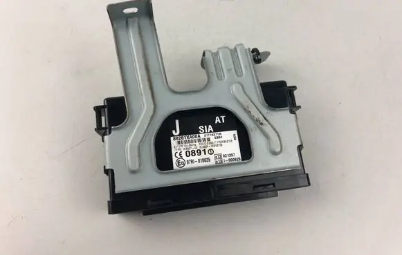 Subaru B9 Tribeca Alarm control unit/module 88281XA00A