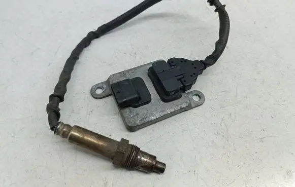 Mercedes-Benz Vito Viano W447 Lambda probe sensor A0009059603 0009059603