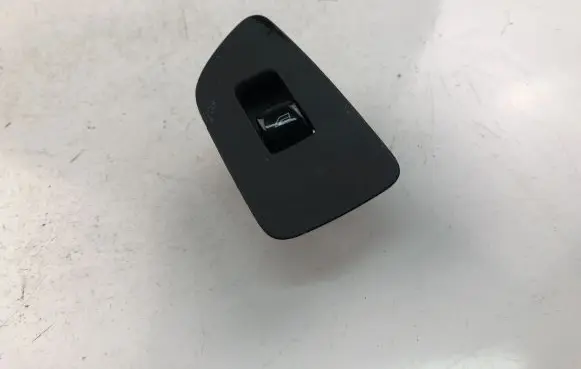 Volvo XC90 Electric window control switch 31376458