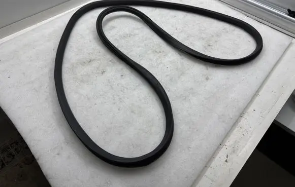 Tesla Model S Trunk rubber seal (body) 