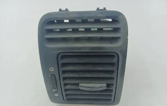 Honda CR-V Dashboard side air vent grill/cover trim 77640