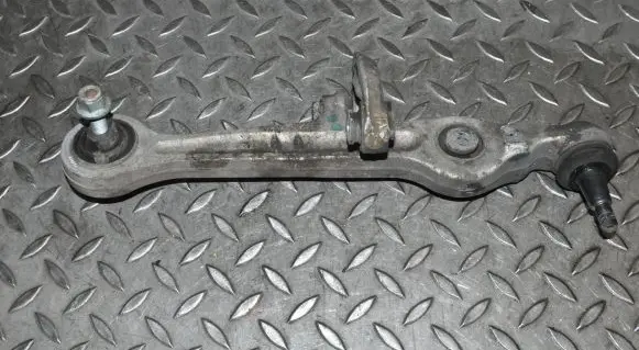 Audi A4 S4 B7 8E 8H Front lower control arm/wishbone