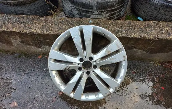 Mercedes-Benz GL X164 R20 alloy rim 1644016002 A1644016002