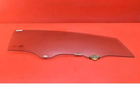 KIA Ceed Front door window glass four-door 
