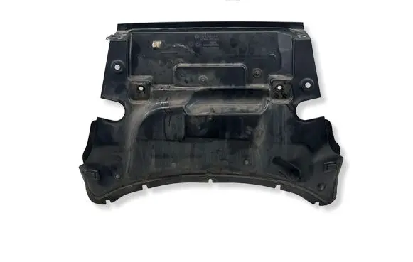 Volkswagen Touareg II Heat shield in engine bay 7P6819523
