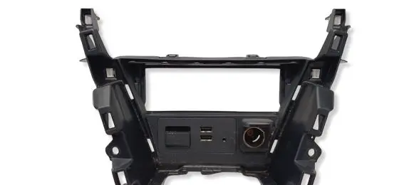 Mazda CX-3 AUX in-socket connector D09H669U0B D10A64321
