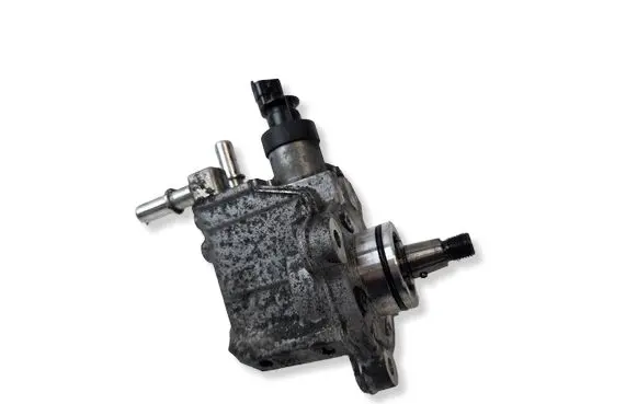 Hyundai Tucson TL Fuel injection high pressure pump 0445010596 331002A600