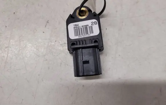 Toyota Auris 150 Airbag deployment crash/impact sensor 8983102080 3097583153