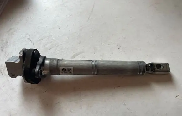 BMW 5 F10 F11 Steering column universal joint 6776109