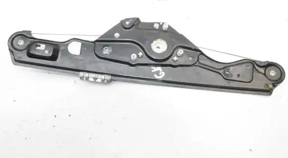 Mercedes-Benz E W211 Rear door window regulator with motor A2117300146