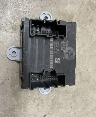 Land Rover Range Rover Velar Door control unit/module J8A214D617CC